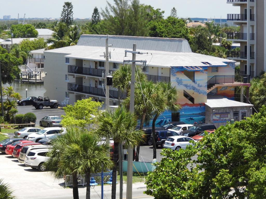 The Bay Inn At The Lani Kai Fort Myers Beach Εξωτερικό φωτογραφία